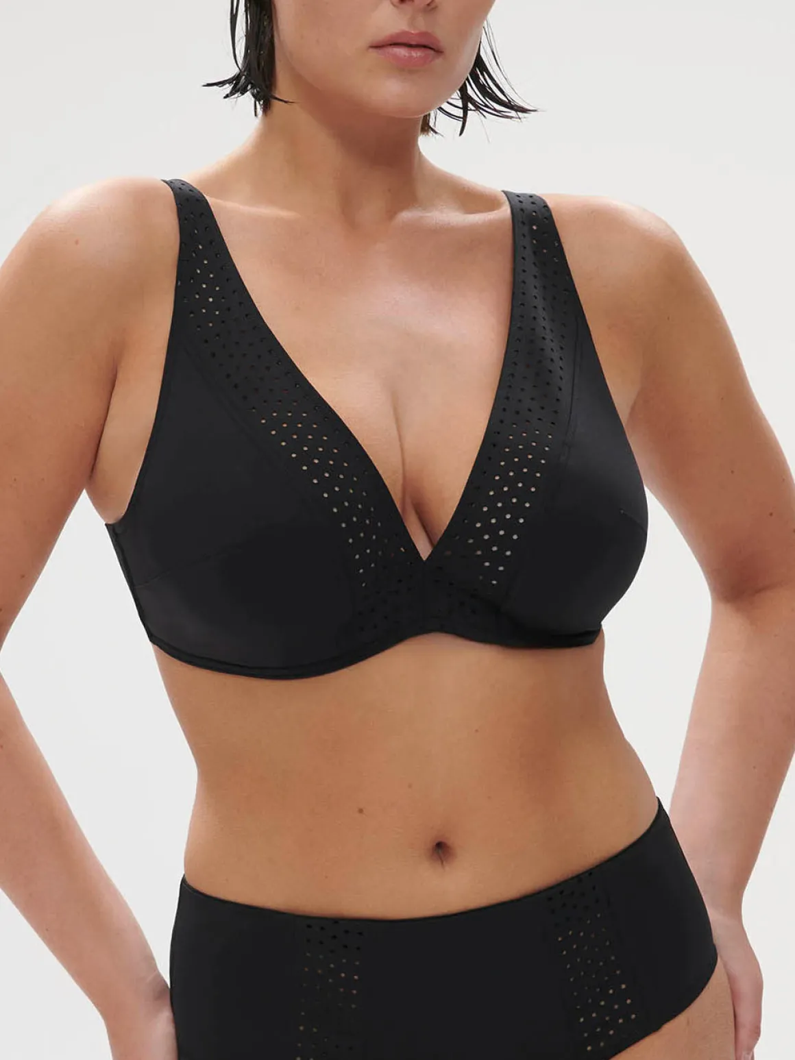 Haut de maillot de bain triangle avec armatures - Noir