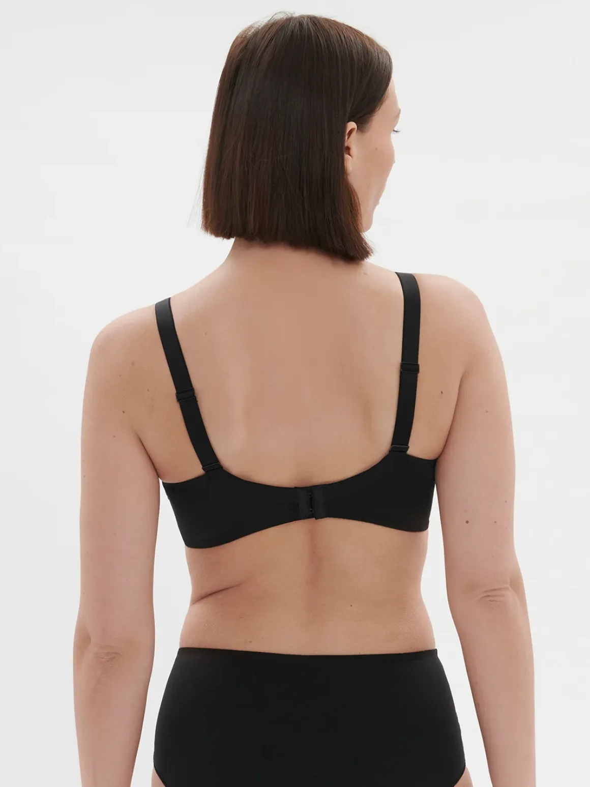 Soutien-gorge avec armature décolleté plongeant - Noir Gem