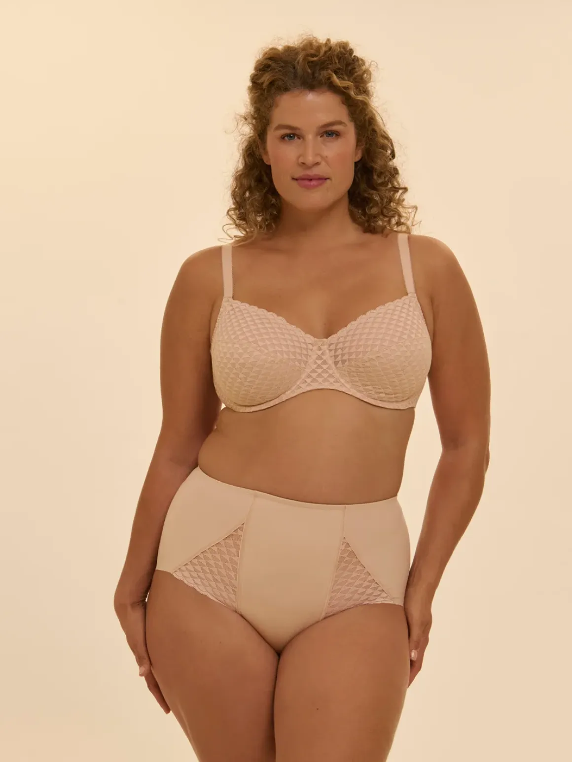 Soutien-gorge avec armature emboitant - Peau Rosée