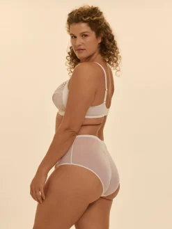 Soutien-gorge avec armature emboitant - Naturel