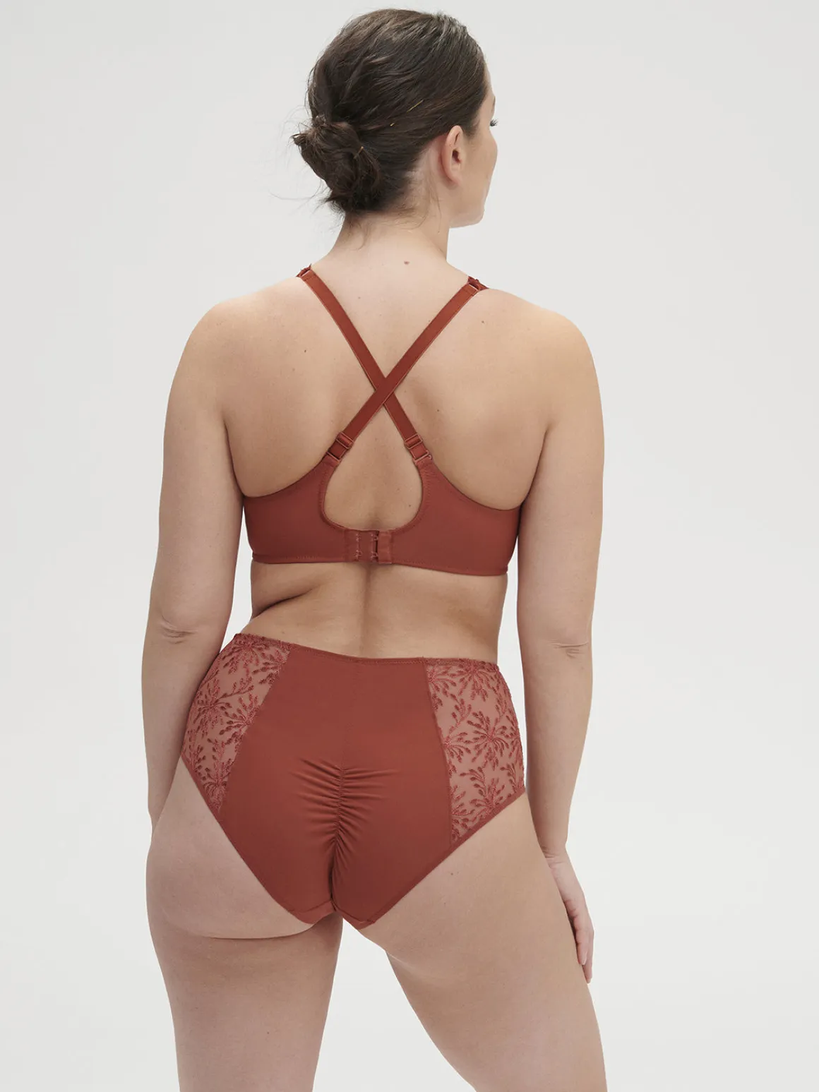 Soutien-gorge avec armatures emboitant - Terre de Sienne
