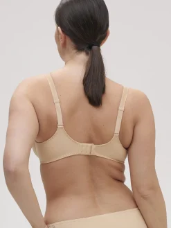 Soutien-gorge avec armatures emboitant - Vanille