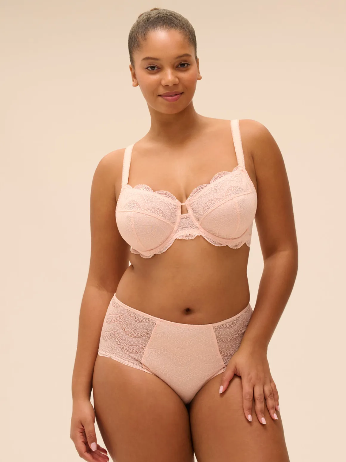Soutien-gorge avec armatures emboitant - Poudre pétale