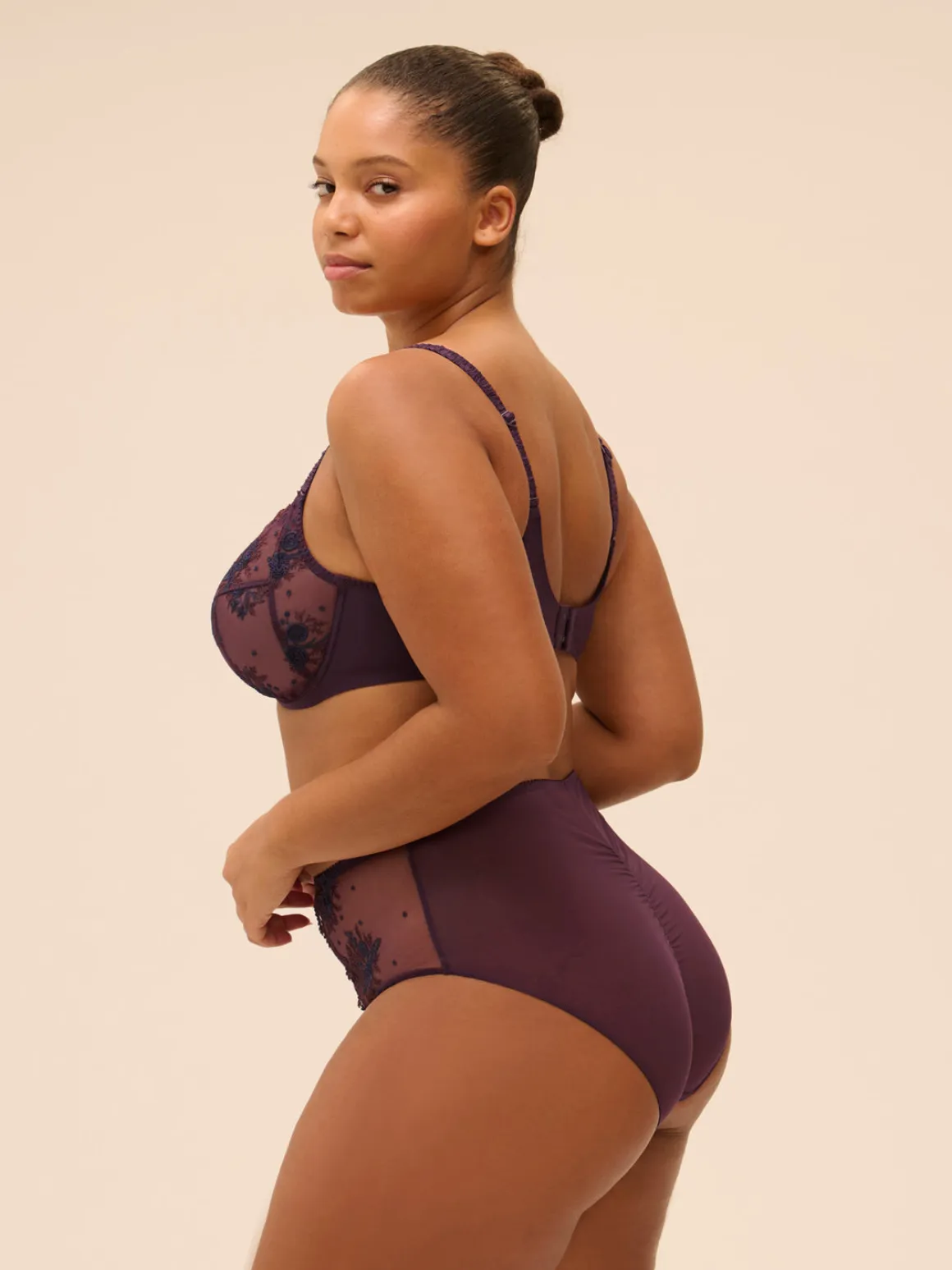 Soutien-gorge avec armatures emboitant - Figue