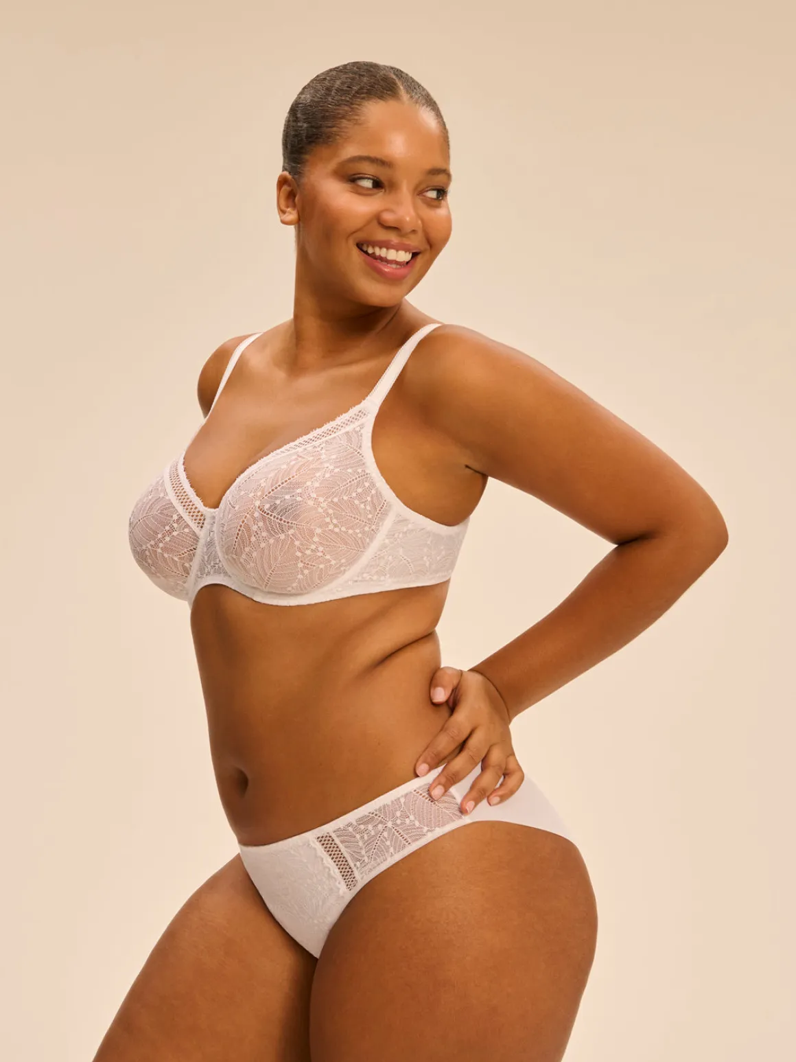 Soutien-gorge avec armatures moulé décolleté plongeant - Blanc