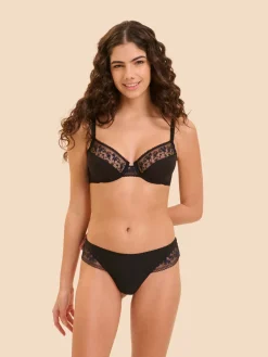 Soutien-gorge avec armatures classique - Noir