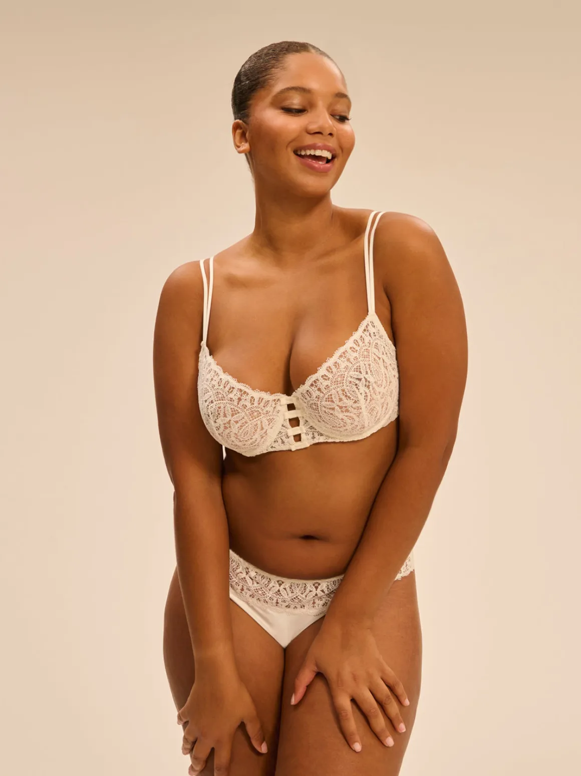 Soutien-gorge corbeille - Naturel