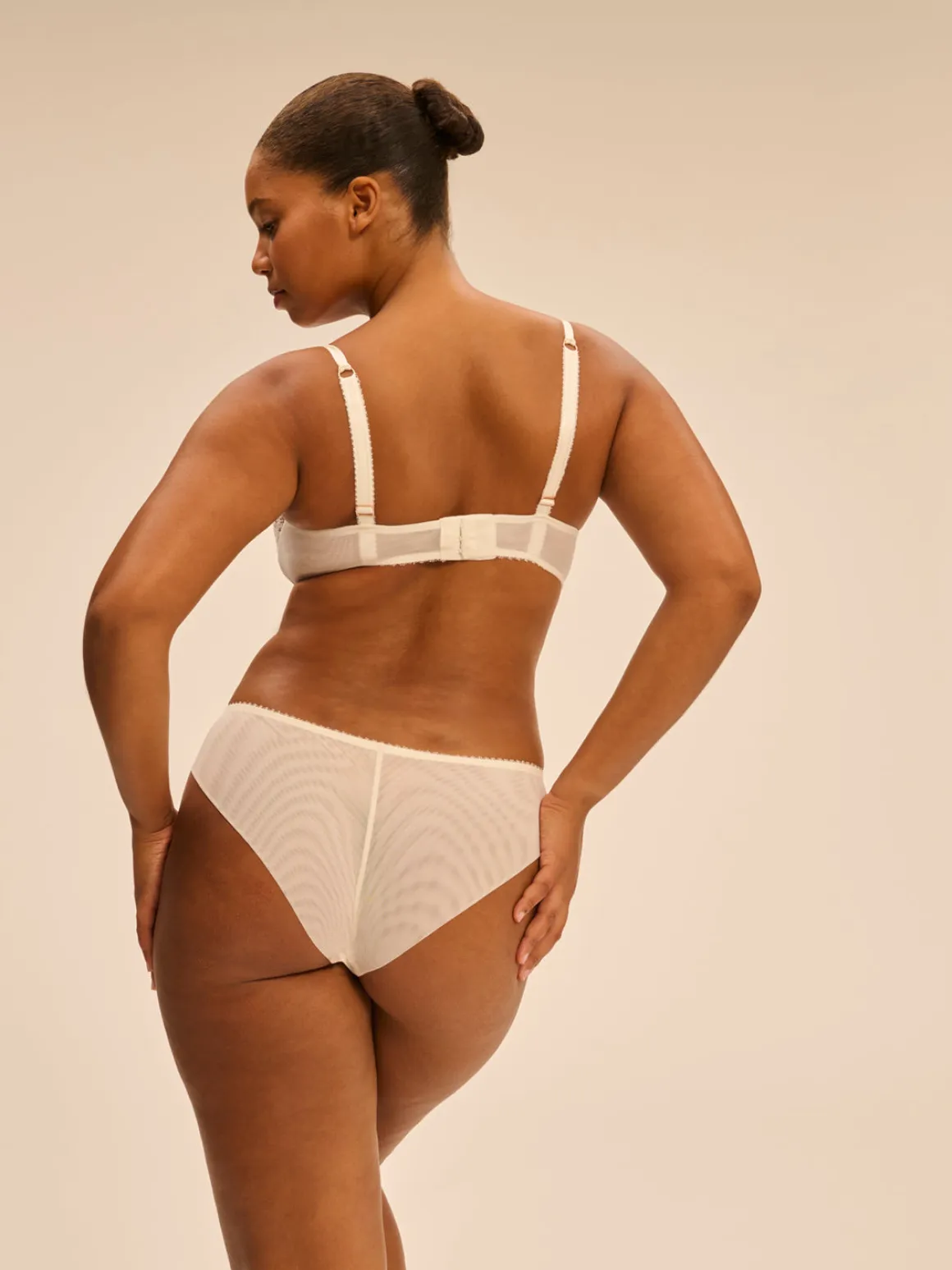 Soutien-gorge corbeille - Naturel