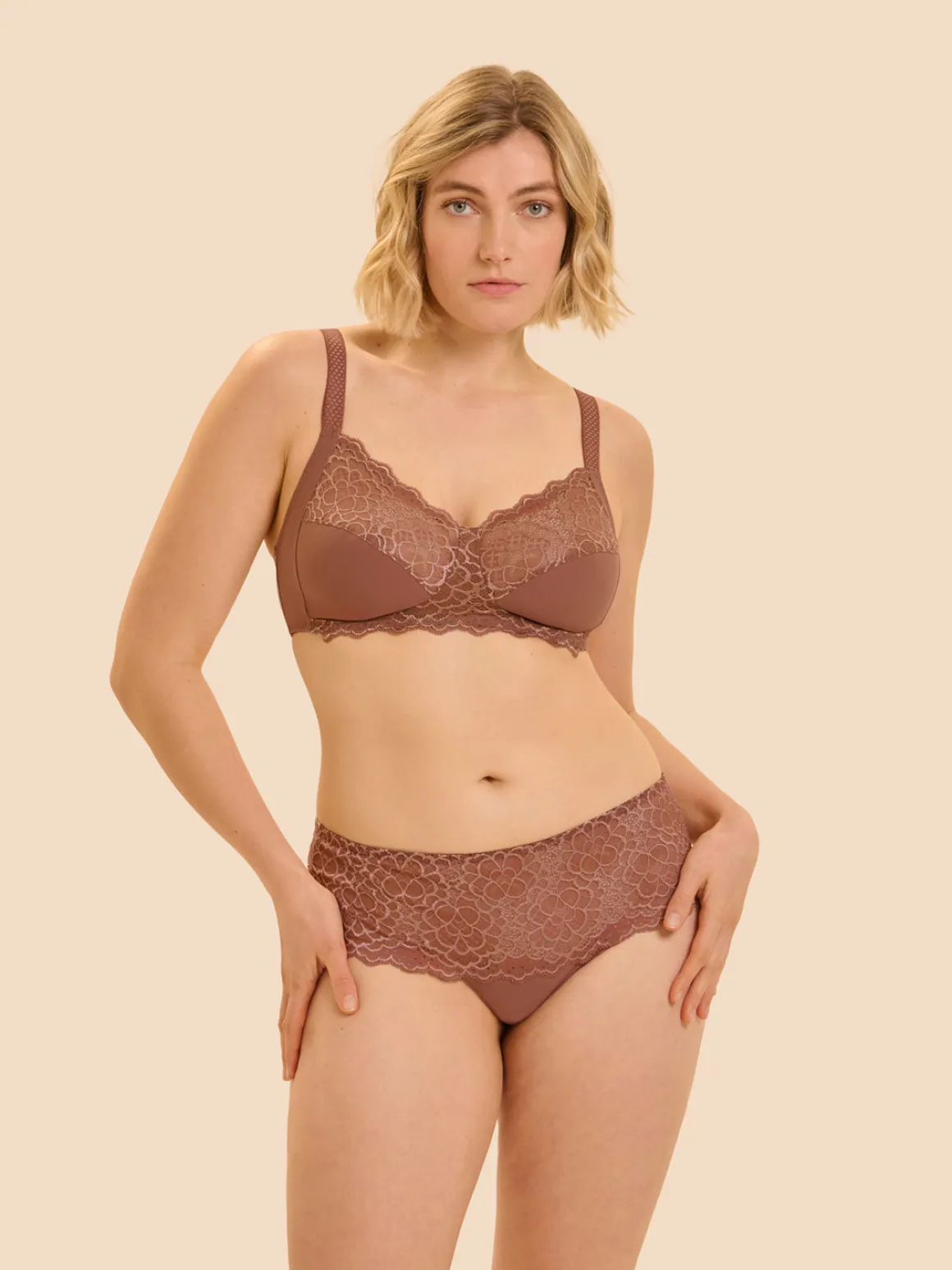 Soutien-gorge sans-armatures structuré - Brun coco