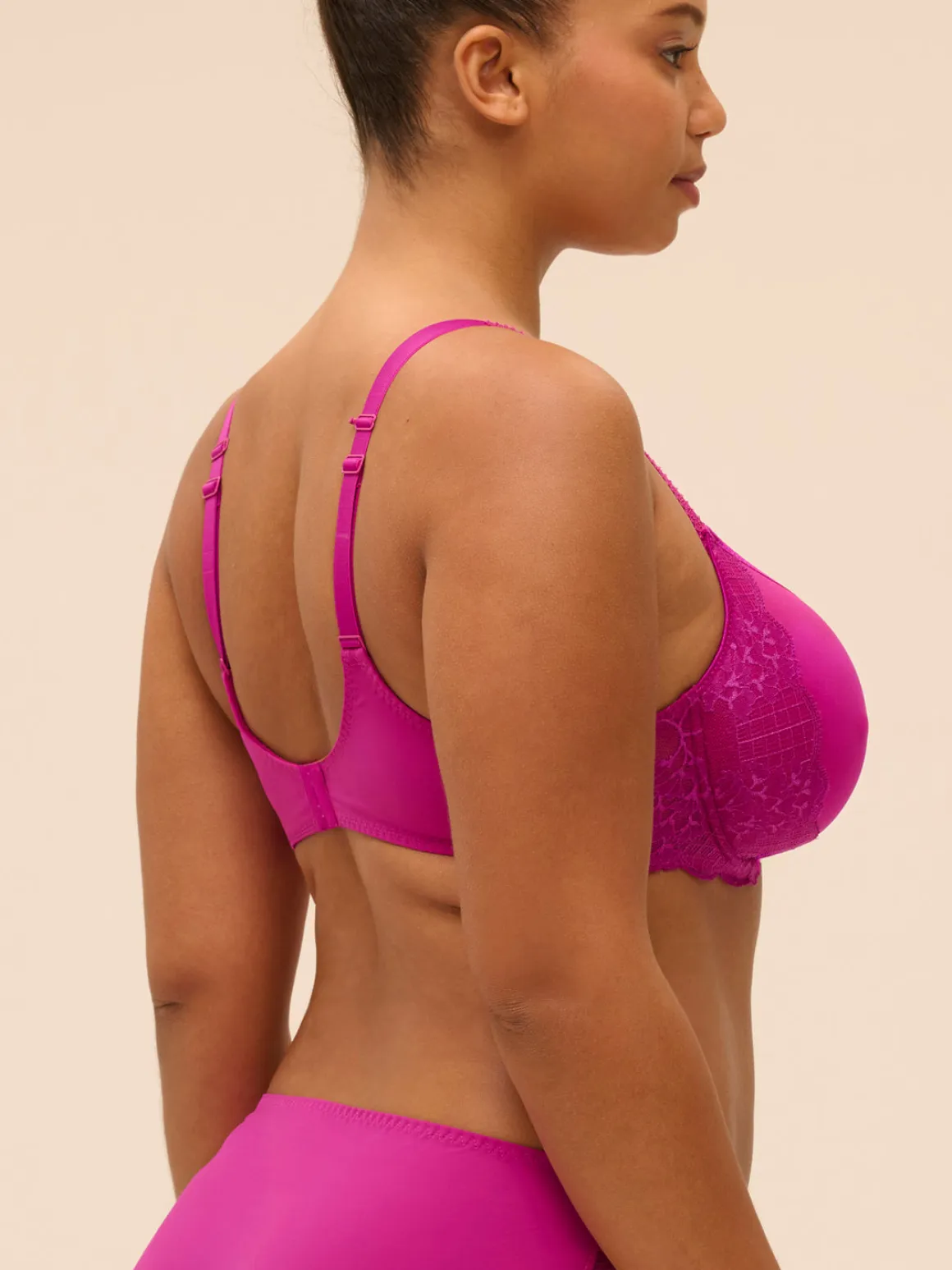 Soutien-gorge spacer décolleté plongeant - Azalée